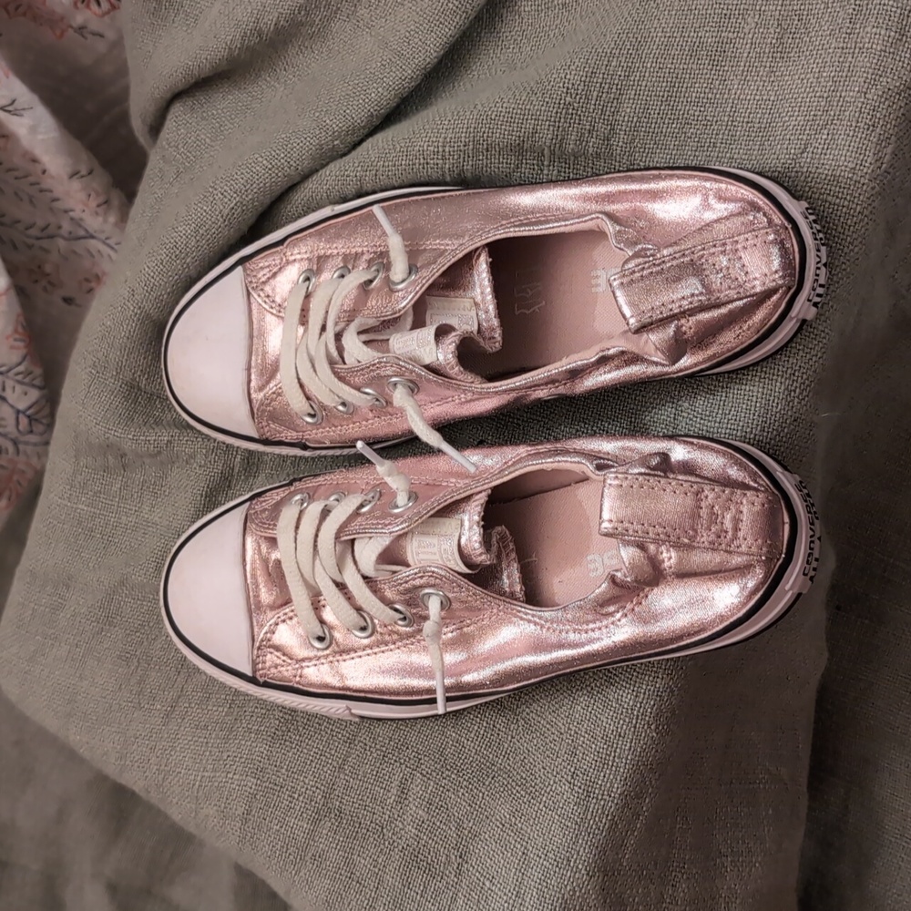 Pink Metallic Converse Slip On Size 8